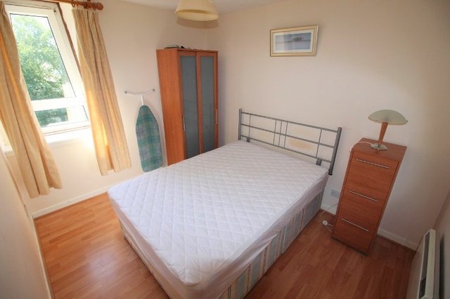  Image of 1 Bedroom Flat  To Rent at Salisbury Court, Aberdeen, AB10 at West End Aberdeen Aberdeen, AB10 6PN