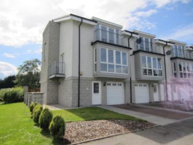  Image of 4 Bedroom Semi-Detached House  To Rent at Woodlands Terrace, Cults, Aberdeen, AB15 at Cults Aberdeen Aberdeen, AB15 9DG