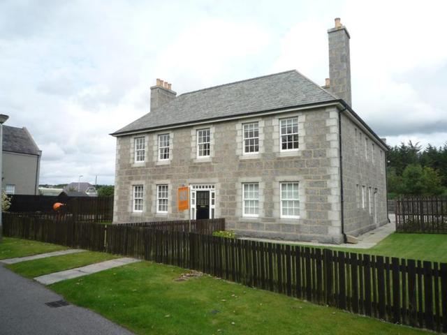  Image of 3 Bedroom Flat  To Rent at Corunna Place, Bridge of Don, Aberdeen, AB23 at Bridge of Don Aberdeen Aberdeen, AB23 8DA
