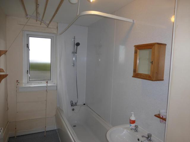  Image of 2 Bedroom Flat  To Rent at Cornhill Terrace, Aberdeen, AB16 at Cornhill Aberdeen Aberdeen, AB16 5HH