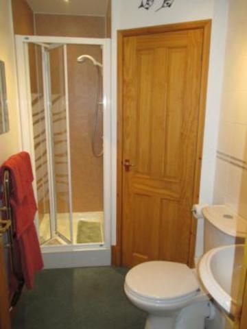  Image of 1 Bedroom Flat  To Rent at Great Western Road, Aberdeen, AB10 at Mannofield Aberdeen Aberdeen, AB10 6PE