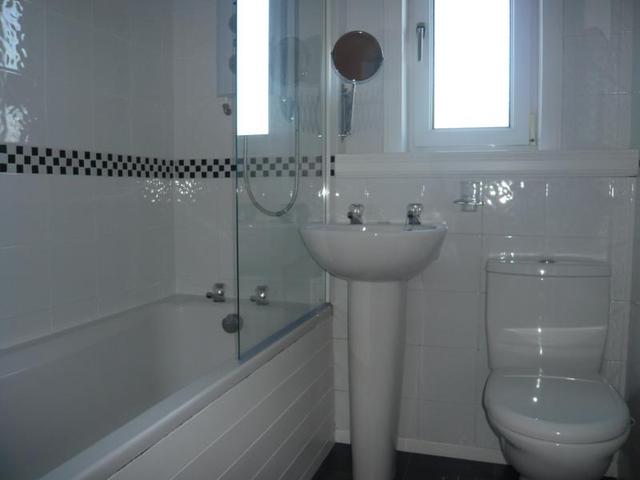  Image of 2 Bedroom Flat  To Rent at Whinpark Circle, Portlethen, Aberdeen, AB12 at Portlethen Aberdeenshire Aberdeenshire, AB12 4SS
