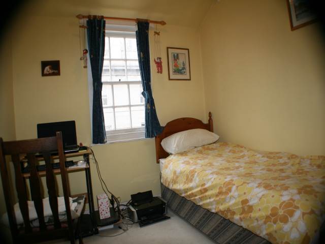  Image of 3 Bedroom Flat  To Rent at Castle Street, Aberdeen, AB11 at City Centre Aberdeen Aberdeen, AB11 5BB