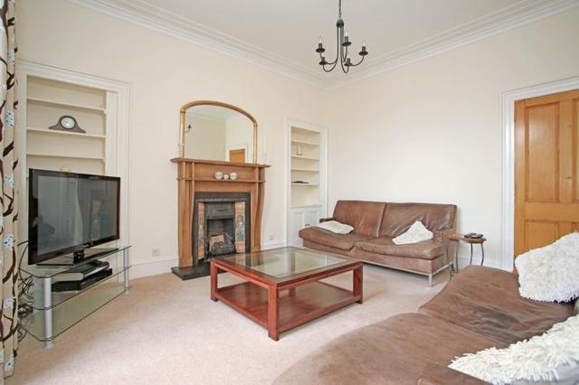  Image of 2 Bedroom Flat  To Rent at Victoria Street, Aberdeen, AB10 at City Centre Aberdeen Aberdeen, AB10 1UU