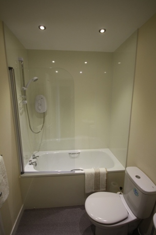  Image of 1 Bedroom Flat  To Rent at Victoria Road, Aberdeen, AB11 at Torry Aberdeen Aberdeen, AB11 9ND